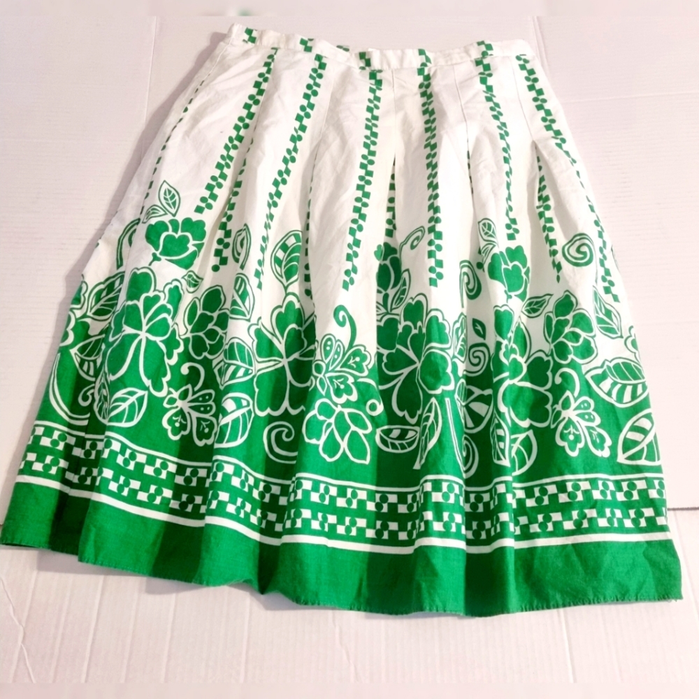Shazdeh Fashions Pleated A-Line Skirt Lined Sz 14